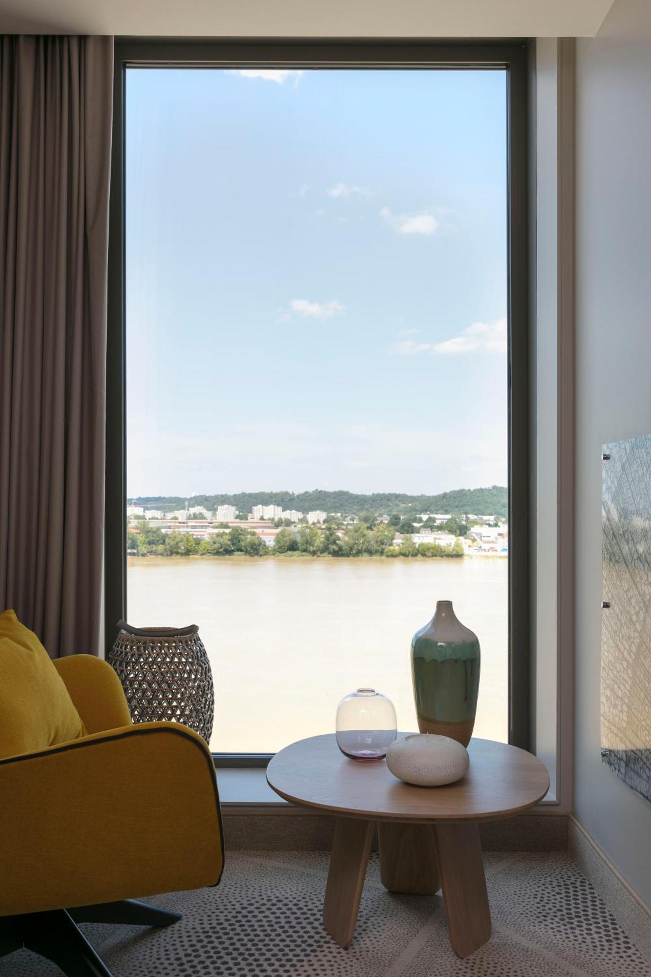 Hilton Garden Inn Bordeaux Centre Екстериор снимка